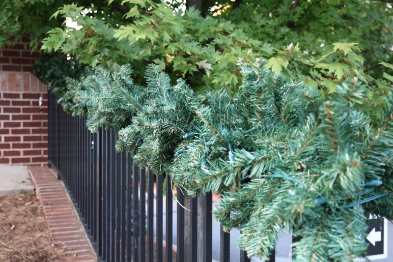Straight Garland